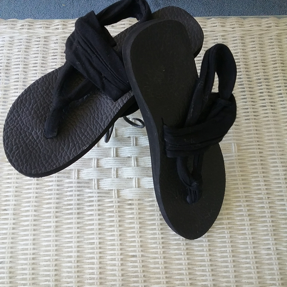 Academy Sports brand sanuk style sandals